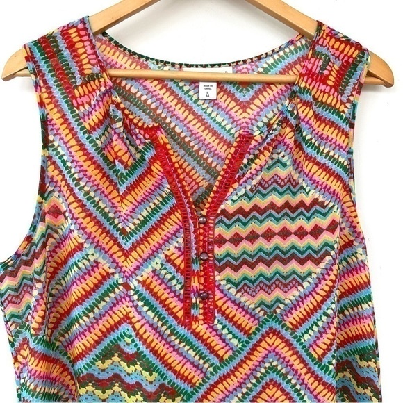 Coldwater Creek tank top with v-neck, semi-sheer - Picture 4 of 11